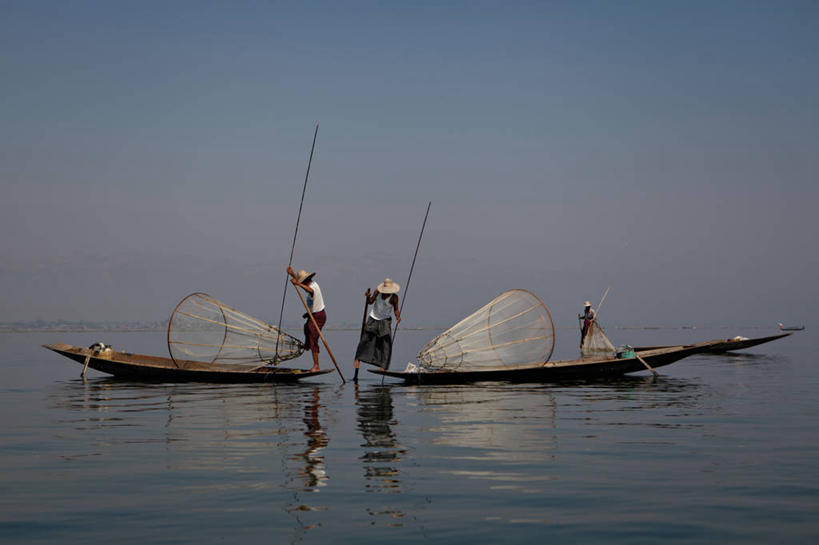 横图,室外,团队,渔业,船,缅甸,反射,水平线,自然,黄昏,运输,摄影,渔网,宁静,努力,掸邦,彩图