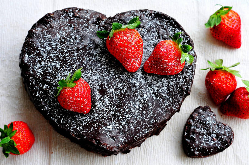 无人,横图,俯视,室内,特写,草莓,澳门,食品,曲奇,饮食,餐巾,巧克力,诱惑,摄影,清新,心型,彩图,高角度拍摄,装饰菜,蛋糕