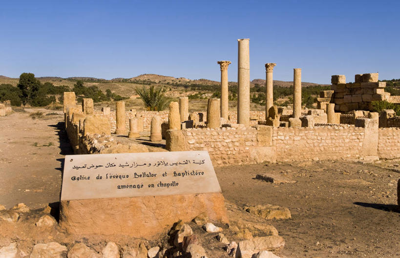 无人,横图,室外,白天,建筑,突尼斯,柱子,石墙,古罗马,废墟,摄影,万里无云,古代文明,彩图,旅行