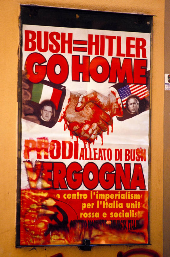 无人,竖图,室外,特写,白天,意大利,标志,符号,标识,海报,比较,摄影,灌木,英文字母,政治,性别符号,想法,彩图,旅行,希特勒,男性符号