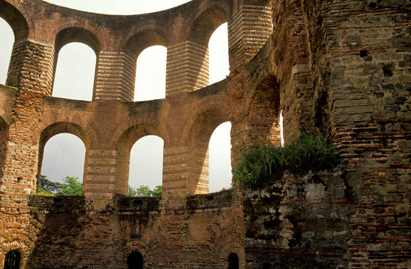 无人,横图,室外,白天,仰视,建筑,德国,古罗马,废墟,摄影,考古学,拱廊,罗马浴池,特里尔,彩图,低角度拍摄