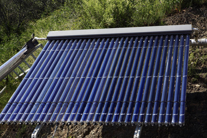 横图,室外,特写,白天,太阳能,酒店,意大利,摄影,能源,南欧,循环利用,替代能源,环境保护,太阳能电池板,彩图