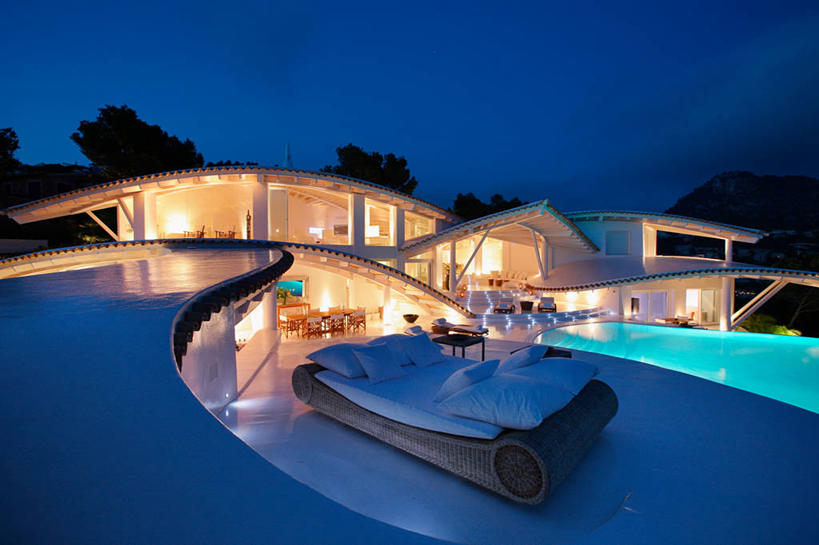 无人,体育馆,游泳池,家,横图,室外,水,西班牙,欧洲,球袋,水池,水面,院子,干净,现代,泳池,蓝色,黄昏,照亮,游泳馆,酷,当代