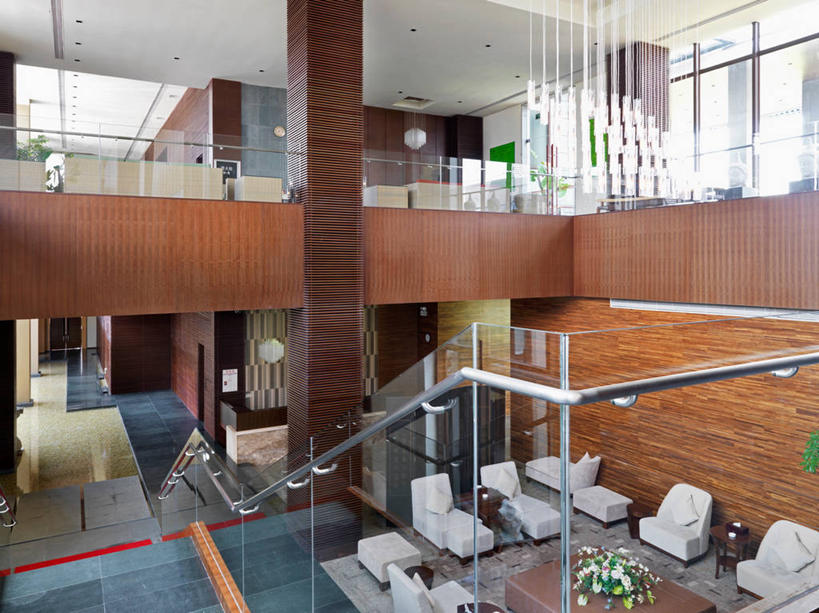 无人,栏杆,横图,室内,白天,楼梯,建筑,日光,亚洲,现代,打开,建造,开启,水晶吊灯,硬木