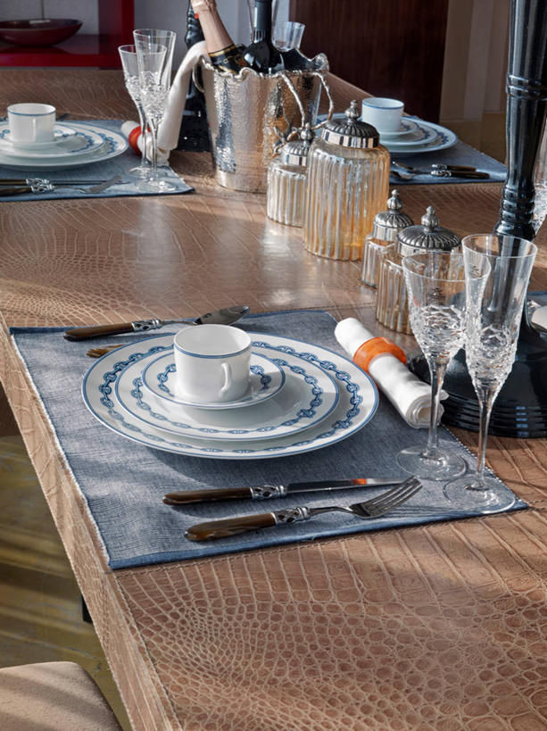 无人,家,竖图,室内,餐桌,家具,桌子,建筑,北京,亚洲,饭厅,盘子,建造,茶杯,当代