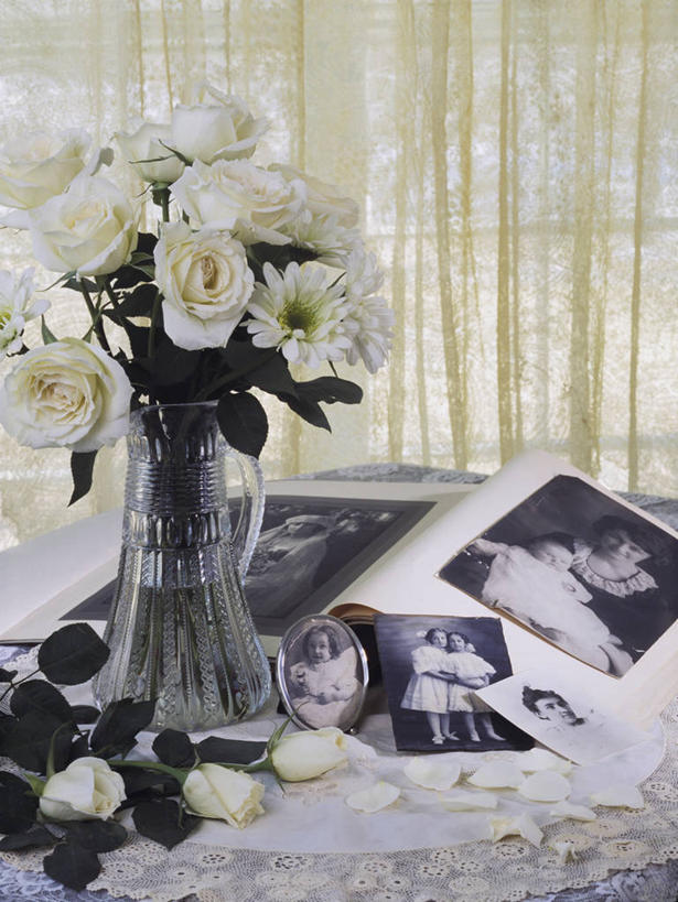 家庭,母亲,友谊,分享,静物,母亲节,布料,布纹,桌布,白色,餐巾,台布,怀旧,记忆,餐桌布