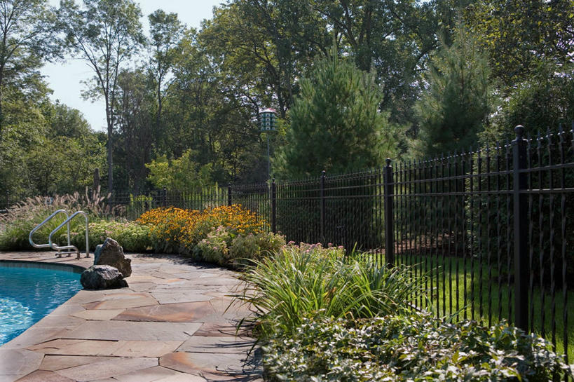 室外,篱笆,院子,笼子,鸟笼,夏天,放松,石灰石,击剑,多年生植物,景观设计