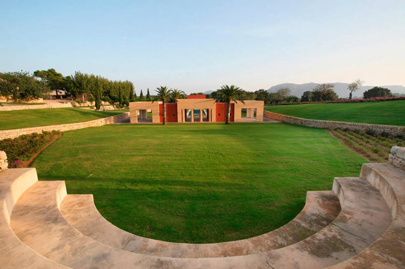 无人,家,横图,室外,白天,草坪,建筑,日光,西班牙,欧洲,房屋,地形,娱乐,会所,台阶,绿色,俱乐部,社交