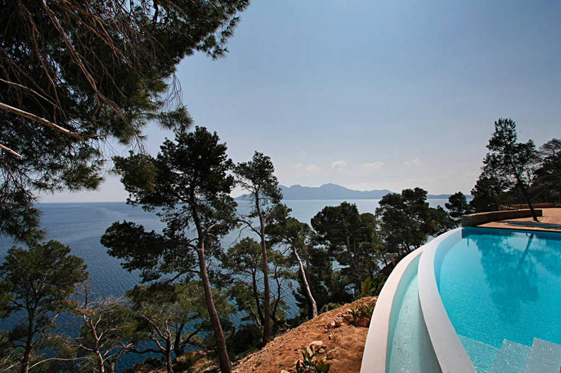 无人,游泳池,横图,室外,白天,水,日光,西班牙,欧洲,小的,球袋,现代,蓝色,当代