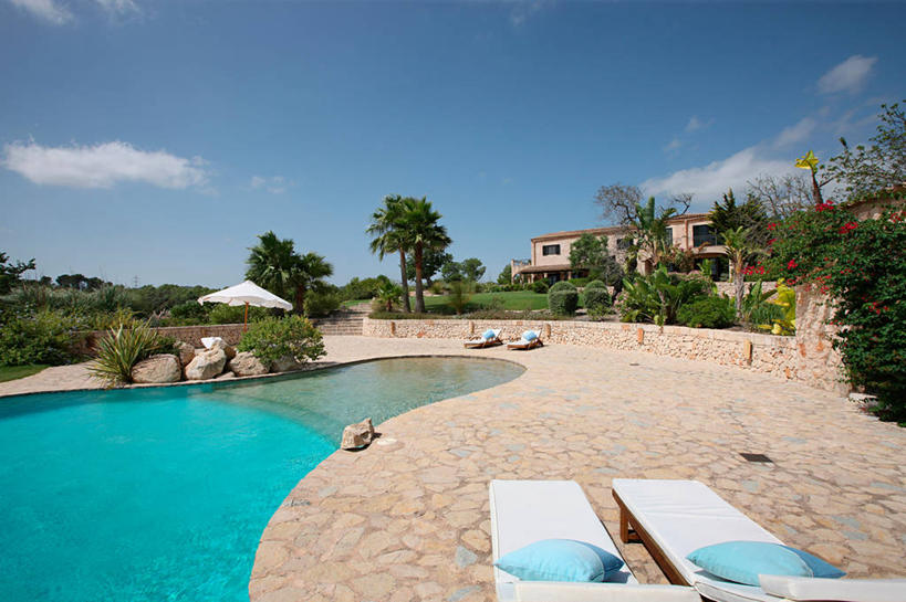 无人,游泳池,横图,室外,白天,水,日光,西班牙,欧洲,球袋,舒适