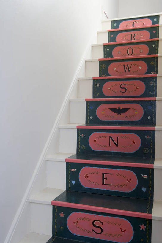 地板,楼梯,小的,木制,台阶,红色,黑色,陡峭,涂料