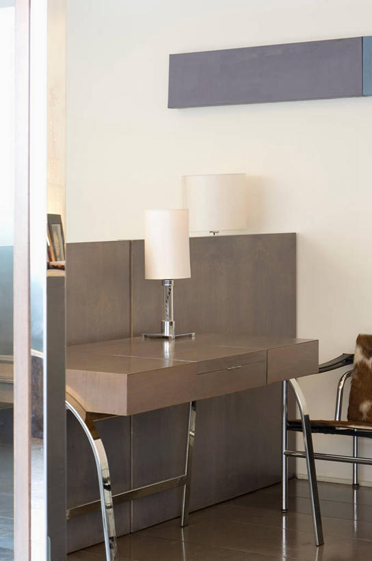 无人,竖图,室内,家具,书房,台湾,亚洲,小的,现代,书桌,灯,台北,当代