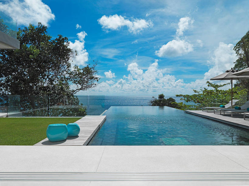 无人,游泳池,横图,室外,白天,水,日光,泰国,亚洲,球袋,水池,水面,现代,泳池,蓝色,当代