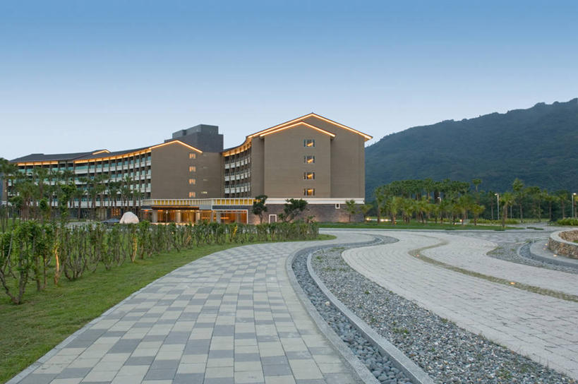 无人,横图,室外,白天,留白,建筑,酒店,台湾,日光,亚洲,砖,车道,现代,建造,照亮,带领,建筑材料