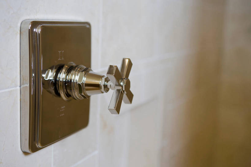 无人,家,横图,室内,特写,浴室,建筑,美国,淋浴,冷,建造,控制,北美,加利福尼亚,旋钮,化妆室,铬合金,厕所