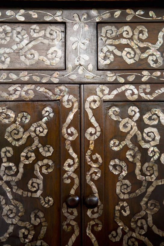 无人,竖图,室内,特写,爱情,奢侈,家具,珠宝,美国,矿石,梳妆台,钻石,鲍鱼,金刚石,昂贵,坚硬,贵重,北美,宝石,坚定,信念,瓦胡岛,约定,宝贵,当代,金刚钻