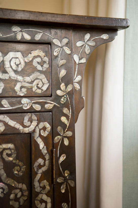 无人,竖图,室内,特写,爱情,奢侈,家具,珠宝,美国,矿石,梳妆台,钻石,鲍鱼,金刚石,昂贵,坚硬,贵重,北美,宝石,坚定,信念,瓦胡岛,约定,宝贵,当代,金刚钻