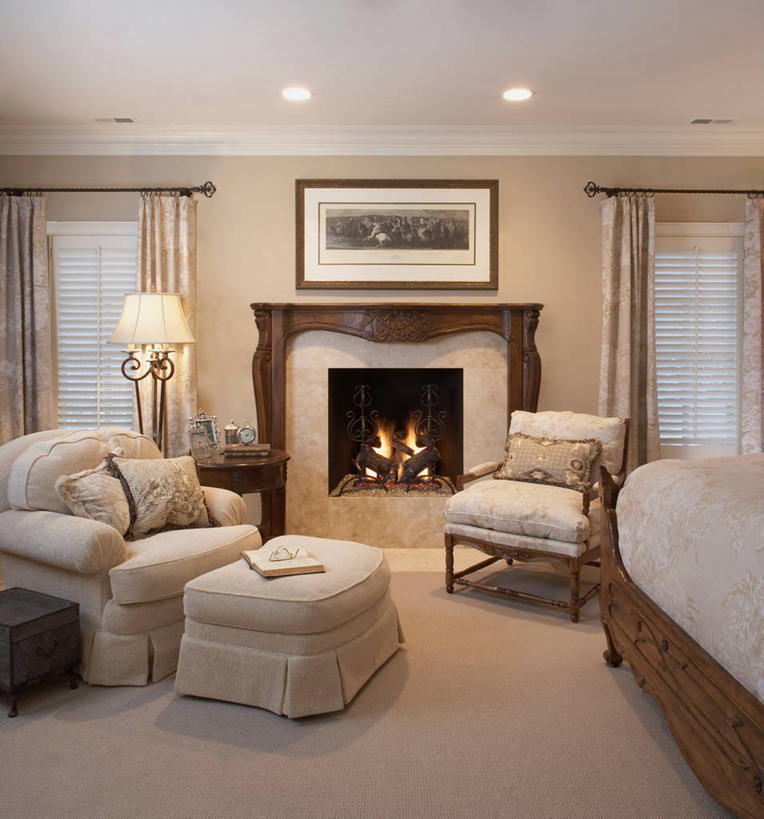 竖图,壁炉,地毯,卧室,相框,瓷砖,白色,落地灯,奶油,模具,塑造