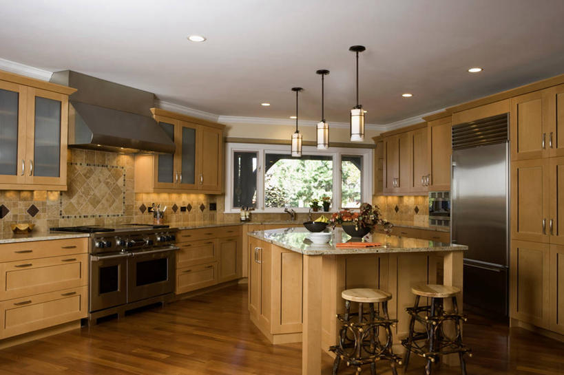 厨房,窗户,地板,不锈钢,瓷砖,冰箱,灯具,模具,花岗岩,炊具,当代,塑造