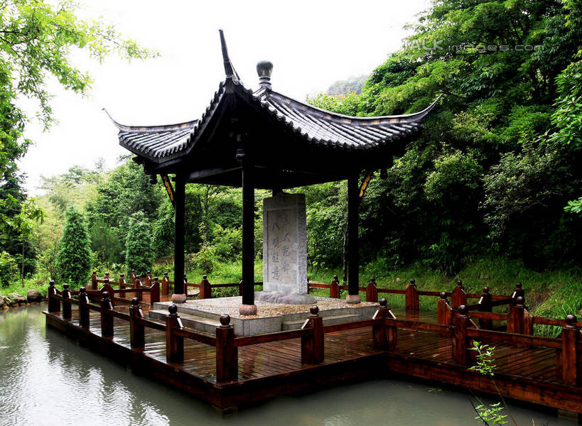 无人,栏杆,横图,室外,白天,正面,旅游,度假,河流,美景,树林,水,植物,地板,井冈山,中国,亚洲,许多,亭子,河水,景观,水流,纪念碑,围栏,地面,娱乐,江西,护栏,木地板,树,树木,蓝色,绿色,蓝天,天空,自然,石碑,凉亭,天,享受,休闲,景色,放松,生长,潮湿,晴朗,成长,自然风光,东亚,江西省,万里无云,中华人民共和国,华东地区,赣,湿润,革命,吉安,吉安市,革命根据地,晴空,晴空万里,彩图,bjzqp1