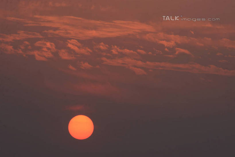 无人,横图,室外,白天,仰视,旅游,度假,美景,日落,太阳,坝上,中国,亚洲,景观,晚霞,霞光,云,云朵,落日,云彩,娱乐,天空,自然,黄昏,天,享受,休闲,景色,彩霞,放松,晴朗,自然风光,东亚,中华人民共和国,华北地区,河北,河北省,冀,承德,承德市,夕照,晴空,夕阳,彩图,低角度拍摄,丰宁满族自治县,京北第一草原,斜阳,bjzqp1