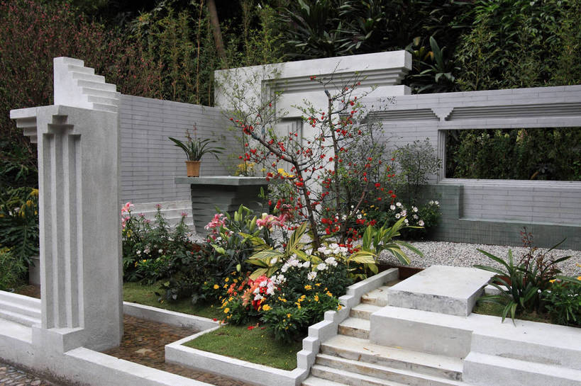 无人,公园,花园,横图,俯视,室外,白天,旅游,度假,草地,草坪,花海,花圃,美景,树林,植物,楼梯,道路,路,叶子,广州,中国,亚洲,许多,盛开,柱子,阶梯,墙,景观,园艺,小路,绿叶,交通,花蕾,娱乐,墙壁,墙面,台阶,草,花,花瓣,花朵,花卉,鲜花,树,树木,绿色,风景,自然,花丛,花田,花苞,花蕊,享受,休闲,嫩叶,景色,放松,生长,成长,园林,风光,景物,东亚,广东,森林公园,广东省,中华人民共和国,华南地区,省会,广州市,粤,风物,光景,景致,流溪河国家森林公园,叶,叶片,小花园,彩图,高角度拍摄,bjzqp1