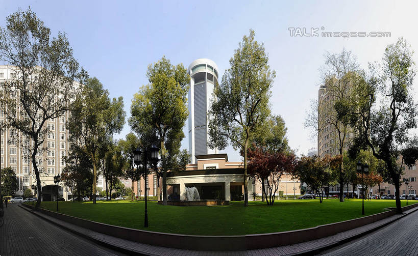 无人,餐厅,高楼大厦,横图,室外,白天,正面,度假,草地,草坪,美景,植物,城市风光,标志建筑,城市,大厦,地标,建筑,摩天大楼,上海,中国,亚洲,阴影,光线,影子,景观,娱乐,建设,草,树,树木,蓝色,绿色,蓝天,天空,阳光,自然,天,享受,休闲,景色,放松,生长,晴朗,成长,申,卢湾区,东亚,锦江饭店,上海市,万里无云,中华人民共和国,沪,华东地区,晴空,晴空万里,彩图,餐馆,大楼,饭店,饭馆,高层建筑,高楼,摩天楼,茂名南路,shgcy1