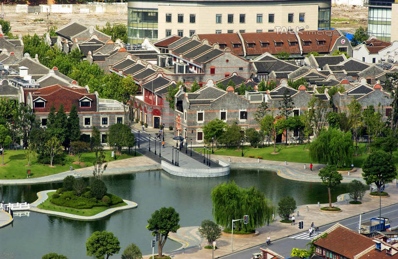 无人,家,横图,俯视,航拍,室外,白天,旅游,度假,草地,草坪,湖,湖泊,美景,水,植物,城市风光,城市,建筑,上海,中国,亚洲,阴影,光线,影子,房屋,屋子,湖面,景观,水流,水面,公寓,娱乐,建设,洋房,楼房,住宅,草,树,树木,绿色,阳光,自然,湖水,享受,休闲,景色,放松,生长,成长,申,鸟瞰,卢湾区,东亚,黄陂南路,上海市,中华人民共和国,沪,华东地区,彩图,高角度拍摄,房子,太平桥绿地,shgcy1