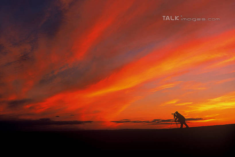 无人,横图,室外,白天,正面,旅游,度假,河流,美景,日落,沙滩,水,中国,亚洲,沙子,河岸,河水,河滩,景观,水流,晚霞,霞光,落日,沙地,娱乐,自然,黄昏,享受,休闲,景色,彩霞,放松,自然风光,东亚,新疆,中华人民共和国,新疆维吾尔自治区,西北地区,夕照,薄暮,夕阳,彩图,傍晚,斜阳,新,shgzq1