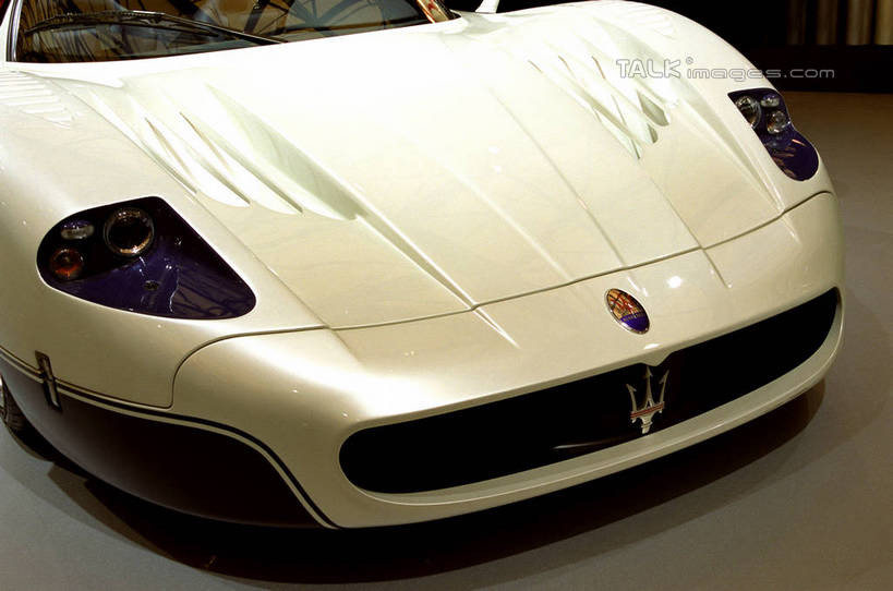 无人,横图,室内,白天,正面,窗户,汽车,照明,上海,中国,亚洲,一辆,玻璃窗,车,灯,白色,车窗,灯具,交通工具,轿车,展示,展览,车展,照亮,申,照明设备,载具,东亚,上海市,前照灯,前大灯,车前灯,中华人民共和国,沪,华东地区,彩图,汽车展览,shgzq1