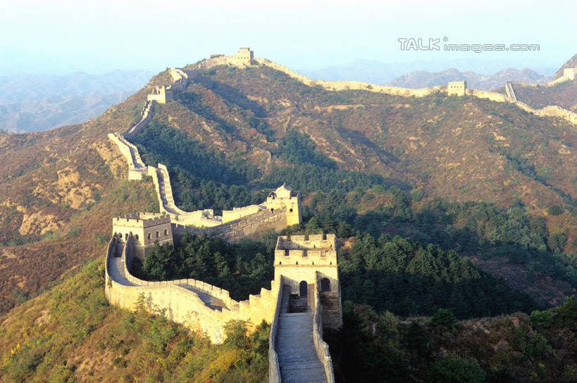 无人,横图,室外,白天,正面,旅游,度假,石头,名胜古迹,山,山脉,树林,植物,标志建筑,地标,建筑,北京,长城,中国,亚洲,阴影,遗迹,光线,石子,影子,山峰,山峦,首都,古迹,文物,娱乐,建设,古建筑,树,树木,绿色,天空,阳光,自然,群山,天,享受,休闲,旅游胜地,放松,生长,成长,万里长城,古文明,东亚,八达岭,八达岭长城,中华人民共和国,北京市,京,北平,华北地区,延庆县,军都山,石块,岩石,彩图,shgzq1