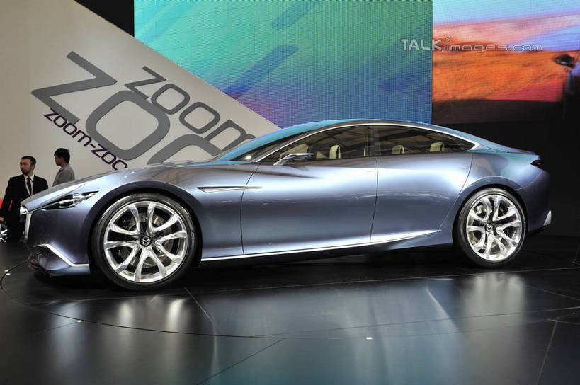 东方人,两个人,商务人士,商务男性,站,横图,室内,白天,正面,衬衫,旅游,度假,窗户,标志建筑,地标,建筑,汽车,上海,中国,亚洲,一辆,停靠,阴影,套装,反射,英文,标志,文字,影子,字符,字母,领带,注视,黄种人,娱乐,标识,建设,浦东,玻璃窗,车,车窗,交通工具,轿车,观察,看,站着,享受,休闲,展示,旅游胜地,放松,观看,展览,车展,英文字母,申,察看,象征,庄重,关注,停泊,载具,商务装,身份,工薪阶层,浦东新区,东亚,上海新国际博览中心,马自达,上海市,龙阳路,中华人民共和国,沪,华东地区,正式,地位,男人,男性,中年男性,亚洲人,白领,上班族,站立,彩图,全身,衬衣,汽车展览,万事得,shlbh1