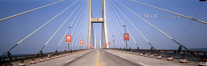 无人,横图,全景,室外,白天,正面,度假,河流,美景,水,城市风光,标志建筑,城市,大桥,道路,地标,建筑,立交桥,路,路灯,桥梁,公路,旗帜,照明,上海,中国,亚洲,河水,景观,水流,高架,建筑群,斜拉桥,桥,灯光,分界线,停车线,交通,娱乐,旗子,建设,灯,享受,休闲,景色,放松,杨浦大桥,车行道,车行道分界线,照亮,申,照明设备,标线,杨浦区,东亚,车行线,上海市,中华人民共和国,沪,华东地区,旌旗,旗号,马路,彩图,宁国路,shrj1