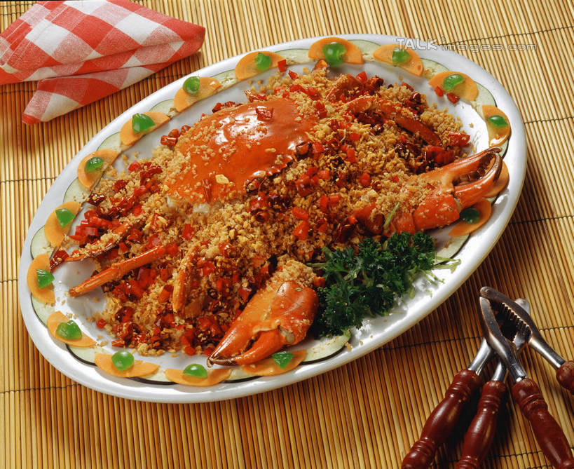 点心,面包,蟹,无人,横图,俯视,室内,特写,白天,烹饪,中餐,餐桌,桌子,餐具,连接,阴影,组合,弯曲,反射,螃蟹,碟子,工具,盘,钳子,影子,料理,食品,面点,加工,菜肴,美食,食物,糕点,盘子,餐巾,碟,中式,佳肴,餐台,老虎钳,链接,固定,面包屑,五金,紧固,拼接,剪断,拼凑,青蟹,扭转,拼合,凑集,聚合,撮合,链结,牢固,夹持,甲壳动物,和乐蟹,黄甲蟹,锯缘青蟹,蝤蛑,蟳,闸蟹,保洁方巾,口布,彩图,高角度拍摄,shrj1