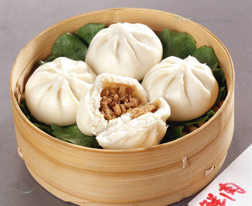 点心,蒸笼,无人,横图,俯视,室内,特写,白天,烹饪,餐桌,桌子,蔬菜,厨具,阴影,灰色背景,竹制,新鲜,反射,标志,文字,影子,字符,生菜,莴苣,肉,料理,食品,包子,面点,纸张,标识,肉糜,肉末,猪肉,美食,肉类,食物,红色,中式,汉字,摄影,有机食品,绿色食品,影棚,餐台,竹制品,中文,笼屉,肉食,肉包,鲜肉包,烹饪用具,春菜,鹅仔菜,莴仔菜,千金菜,国文,华文,叶用莴苣,烹调用具,烹调,彩图,高角度拍摄,影棚拍摄,拍摄,猪肉末,肉包子,肉馒头,猪肉包,shrj1