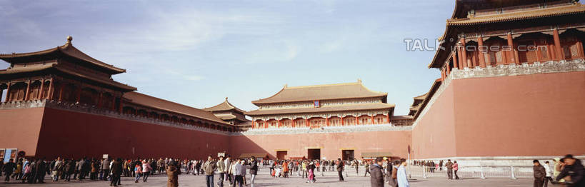 天安门,宫殿,横图,室外,白天,仰视,旅游,度假,名胜古迹,标志建筑,地标,建筑,北京,天安门广场,中国,亚洲,阴影,遗迹,光线,影子,云,云朵,首都,云彩,古迹,文物,娱乐,建设,古建筑,蓝色,白云,蓝天,天空,阳光,天,享受,休闲,旅游胜地,放松,城楼,晴朗,宫廷,古文明,东亚,中华人民共和国,东城区,北京市,京,北平,华北地区,天安门城楼,王宫,晴空,半身,彩图,低角度拍摄,皇宫,承天门,shrj1