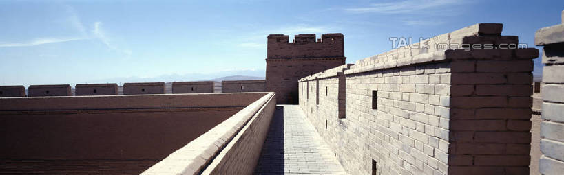 无人,横图,室外,白天,正面,旅游,度假,名胜古迹,标志建筑,地标,建筑,遗迹,堡垒,城堡,云,云朵,云彩,古迹,文物,娱乐,建设,城墙,古建筑,蓝色,白云,蓝天,天空,天,享受,休闲,旅游胜地,放松,晴朗,要塞,古文明,设防,晴空,彩图,shrj1