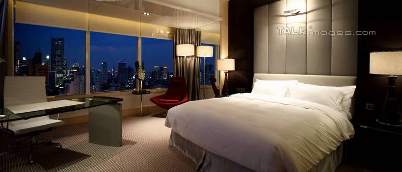 无人,家,高楼大厦,横图,室内,夜晚,正面,别墅,窗户,床,柜子,家具,靠垫,卧室,装修,桌子,大厦,建筑,摩天大楼,椅子,照明,欧式,阴影,装饰,光线,壁灯,影子,房屋,双人床,屋子,公寓,灯光,床单,靠枕,豪华,被子,建设,现代,书桌,装潢,洋房,楼房,玻璃窗,住宅,灯,课桌,床头柜,灯具,垫子,落地灯,室内装潢,枕头,样板房,明亮,照亮,舒适,被单,家居装潢,照明设备,储存,房屋设计,地中海风格,古典风格,简约风格,室内设计,宽敞,样板房装潢,储备,蕴藏,贮备,设计,彩图,房子,睡房,卧房,大楼,高层建筑,高楼,摩天楼,贮存,shrj1