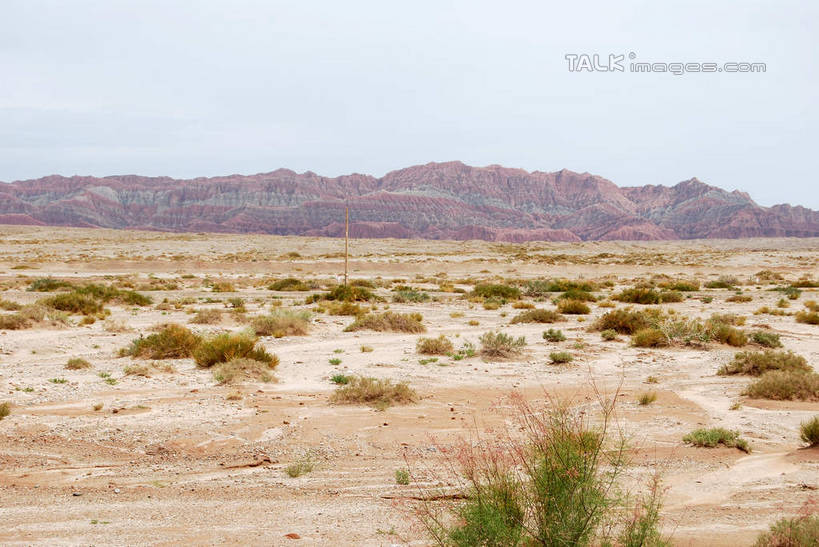 无人,横图,室外,白天,正面,旅游,度假,石头,美景,山,山脉,植物,中国,亚洲,枯萎,石子,景观,山峰,枯草,山峦,娱乐,草,黄色,蓝色,蓝天,天空,自然,群山,天,享受,休闲,景色,放松,晴朗,自然风光,东亚,新疆,阿克苏,阿克苏市,万里无云,中华人民共和国,新疆维吾尔自治区,西北地区,石块,岩石,晴空,晴空万里,彩图,阿克苏地区,新,shsgf1