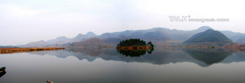 无人,横图,室外,白天,正面,旅游,度假,湖,湖泊,美景,山,山脉,水,植物,中国,亚洲,波纹,湖面,景观,山峰,水流,水面,涟漪,山峦,娱乐,云南,树,树木,绿色,倒影,水纹,天空,自然,波浪,湖水,群山,天,享受,休闲,景色,放松,生长,成长,倒映,自然风光,东亚,云南省,普者黑,中华人民共和国,水晕,西南地区,滇,文山,文山州,文山壮族苗族自治州,反照,彩图,丘北县,shsgf1