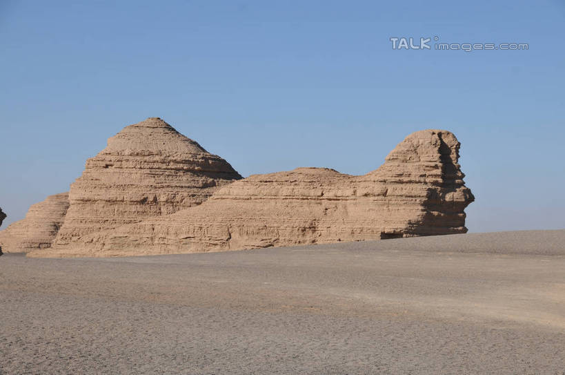 无人,横图,室外,白天,正面,旅游,度假,石头,美景,沙漠,山,山脉,敦煌,中国,亚洲,阴影,光线,石子,影子,景观,山峰,山峦,娱乐,蓝色,蓝天,天空,阳光,自然,群山,天,享受,休闲,景色,放松,晴朗,自然风光,东亚,甘肃,甘肃省,万里无云,中华人民共和国,西北地区,甘,酒泉,酒泉市,小方盘城,玉门关,大漠,砂漠,石块,岩石,晴空,晴空万里,彩图,shsgf1