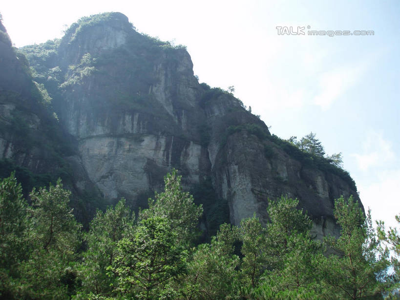 无人,横图,室外,白天,仰视,旅游,度假,石头,美景,森林,山,山脉,树林,植物,仙居,中国,亚洲,阴影,光线,石子,影子,景观,山峰,云,云朵,山峦,云彩,娱乐,浙江,树,树木,浙江省,蓝色,绿色,白云,蓝天,天空,阳光,自然,群山,天,享受,休闲,景色,放松,生长,晴朗,成长,自然风光,东亚,中华人民共和国,华东地区,浙,台州,台州市,石块,晴空,彩图,低角度拍摄,仙居县,shslj1