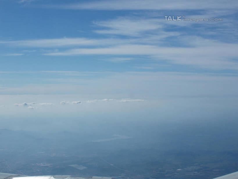 无人,横图,俯视,航拍,室外,白天,美景,青岛,中国,亚洲,阴影,光线,影子,地平线,景观,云,云朵,辽阔,地面,云彩,山东,蓝色,白云,蓝天,天空,阳光,自然,天,广阔,景色,晴朗,一望无际,鸟瞰,自然风光,延伸,东亚,山东省,中华人民共和国,天地相交,华东地区,鲁,青岛市,无边无际,一马平川,晴空,彩图,高角度拍摄,shslj1