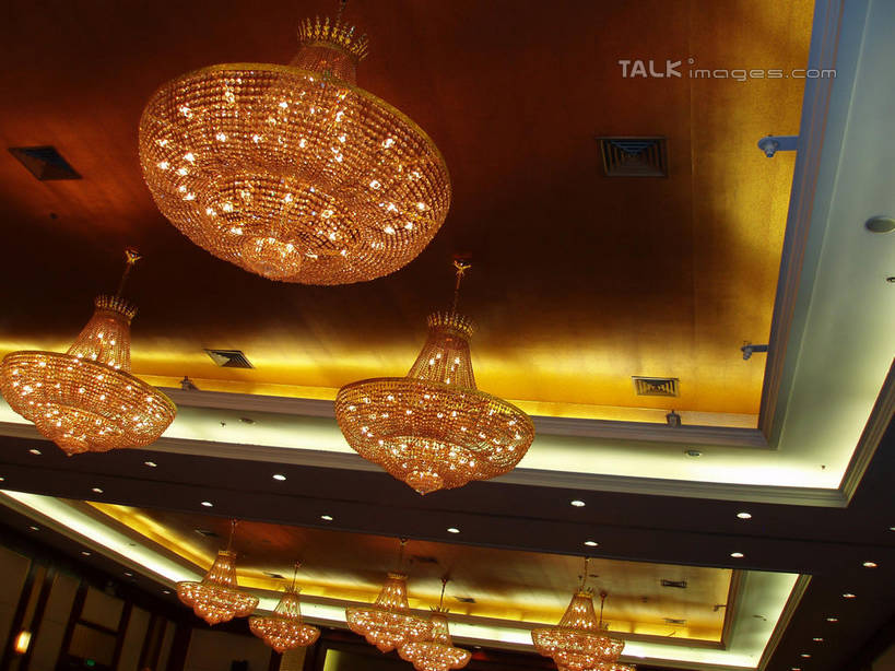 无人,横图,室内,特写,白天,仰视,时尚,天花板,酒店,照明,阴影,光线,影子,灯光,水晶,吊灯,水晶灯,灯,灯具,华丽,照亮,照明设备,高贵,水晶吊灯,水晶制品,富丽,华美,彩图,低角度拍摄,旅店,水晶石,shslj1