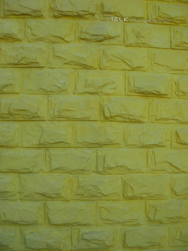 无人,竖图,室外,特写,白天,正面,建材,建筑,阴影,透明,光线,纹路,材料,纹理,影子,砖,砖块,墙,辉煌,墙壁,墙面,黄色,阳光,健康,砖头,建造,活泼,希望,暖色,光辉,肌理,光明,功名,轻快,石料,彩图,砌墙砖,shslj1