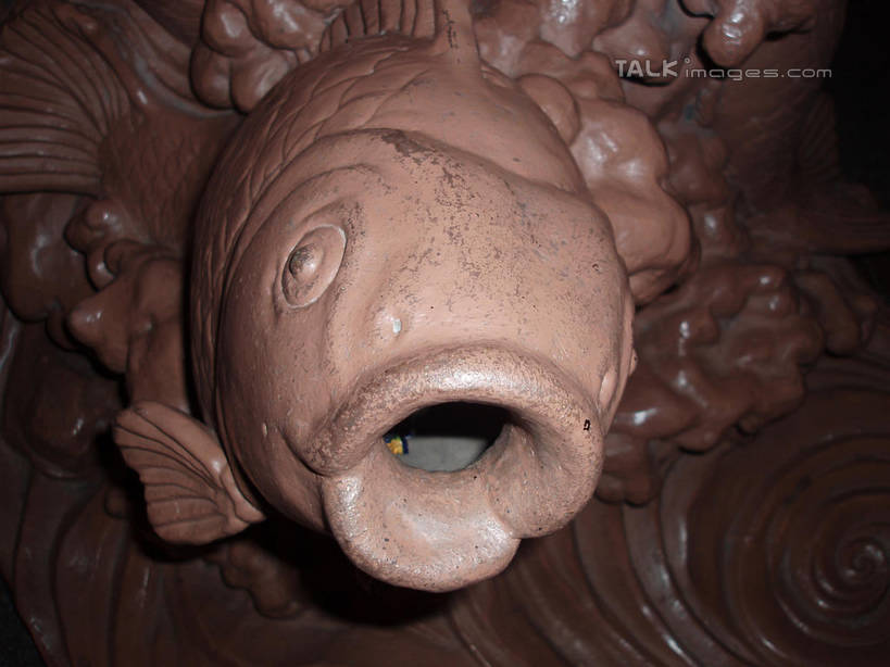 无人,横图,室内,特写,白天,正面,旅游,度假,标志建筑,地标,建筑,静物,雕塑,上海,中国,亚洲,表演,艺术,装饰,鱼,雕刻,雕像,娱乐,建设,鱼类,浦东,水族馆,工艺品,张嘴,享受,休闲,展示,旅游胜地,放松,海底世界,纪念,展览,美术,申,饲养,主题,陈列,张大嘴巴,陆家嘴,浦东新区,东亚,收集,上海市,一尊,中华人民共和国,沪,华东地区,功能,美学,极地海洋世界,张开嘴,半身,彩图,上海海洋水族馆,上海水族馆,shslj1