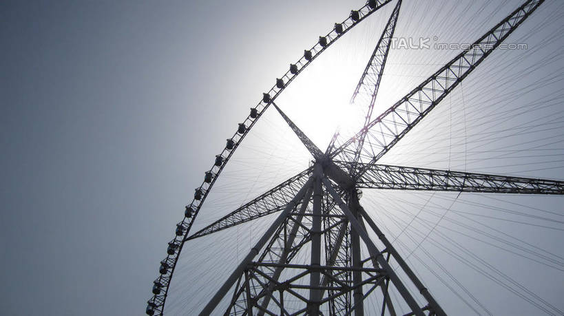 无人,游乐园,横图,室外,白天,仰视,度假,游戏,美景,城市风光,城市,游乐场,上海,中国,亚洲,阴影,光线,影子,景观,摩天轮,玩,娱乐,蓝色,蓝天,天空,阳光,天,享受,休闲,景色,放松,游乐设施,锦江乐园,晴朗,活动,申,发泄,消遣,智力,东亚,闵行区,上海市,万里无云,费里斯大转轮,中华人民共和国,沪,华东地区,宣泄,乐园,主题公园,游艺设施,晴空,晴空万里,玩耍,嬉戏,彩图,低角度拍摄,人造公园,主题乐园,shslj1