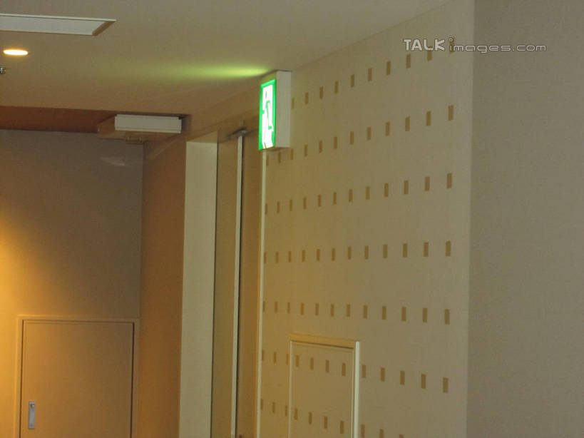 无人,横图,室内,白天,仰视,壁纸,门,酒店,照明,阴影,光线,影子,墙,灯光,顶灯,墙壁,墙面,灯,灯具,门框,照亮,照明设备,墙纸,彩图,低角度拍摄,旅店,shslj1