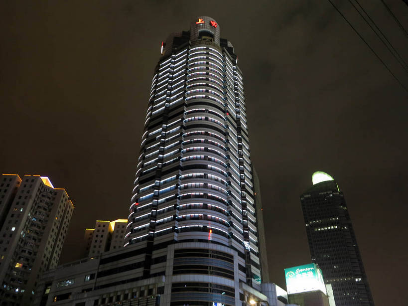 无人,家,高楼大厦,横图,室外,夜晚,仰视,度假,美景,城市风光,城市,大厦,建筑,摩天大楼,夜景,上海,中国,亚洲,阴影,光线,影子,房屋,屋子,景观,公寓,灯光,娱乐,建设,洋房,楼房,住宅,享受,休闲,景色,放松,申,东亚,徐汇区,上海市,中华人民共和国,沪,华东地区,彩图,低角度拍摄,房子,大楼,高层建筑,高楼,摩天楼,漕溪北路,shslj1