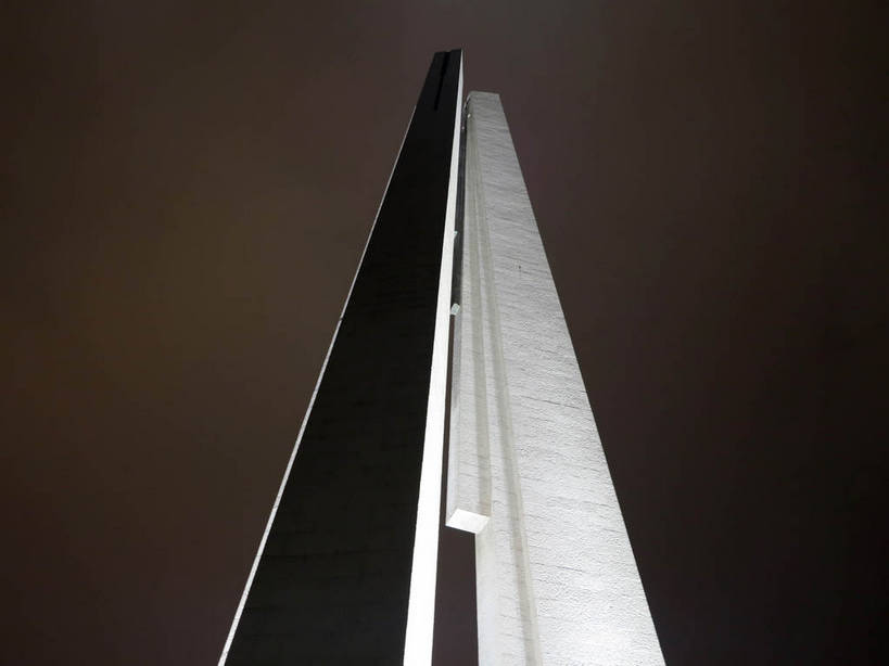 无人,公园,横图,室外,夜晚,仰视,旅游,度假,美景,城市风光,标志建筑,城市,地标,建筑,夜景,雕塑,上海,中国,亚洲,阴影,艺术,装饰,光线,雕刻,雕像,影子,景观,灯光,娱乐,建设,石雕,石刻,石碑,工艺品,享受,休闲,景色,放松,纪念,美术,申,主题,陈列,黄浦区,东亚,人民英雄纪念塔,上海市,中华人民共和国,沪,华东地区,功能,美学,黄浦公园,彩图,低角度拍摄,纪念塔,上海市人民英雄纪念塔,shslj1